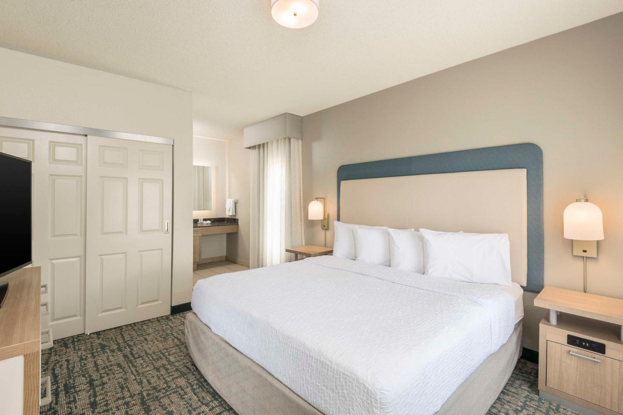 Homewood Suites Miami Airport/Blue Lagoon מראה חיצוני תמונה