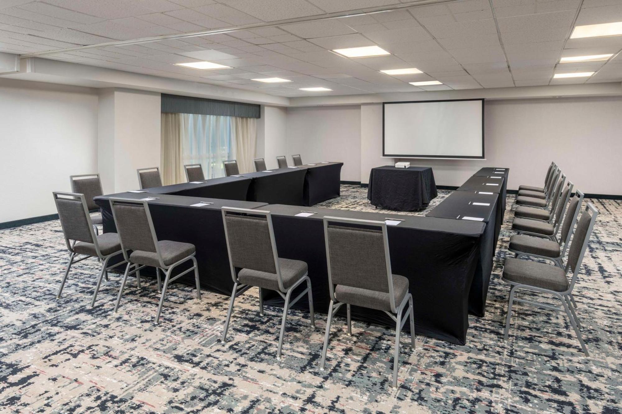 Homewood Suites Miami Airport/Blue Lagoon מראה חיצוני תמונה