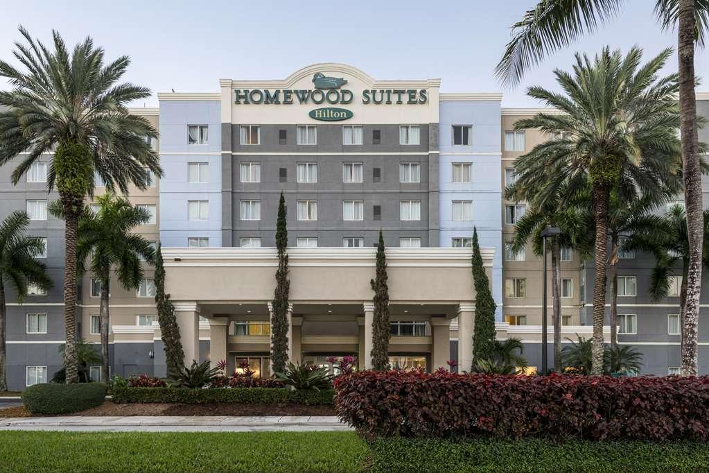Homewood Suites Miami Airport/Blue Lagoon מראה חיצוני תמונה