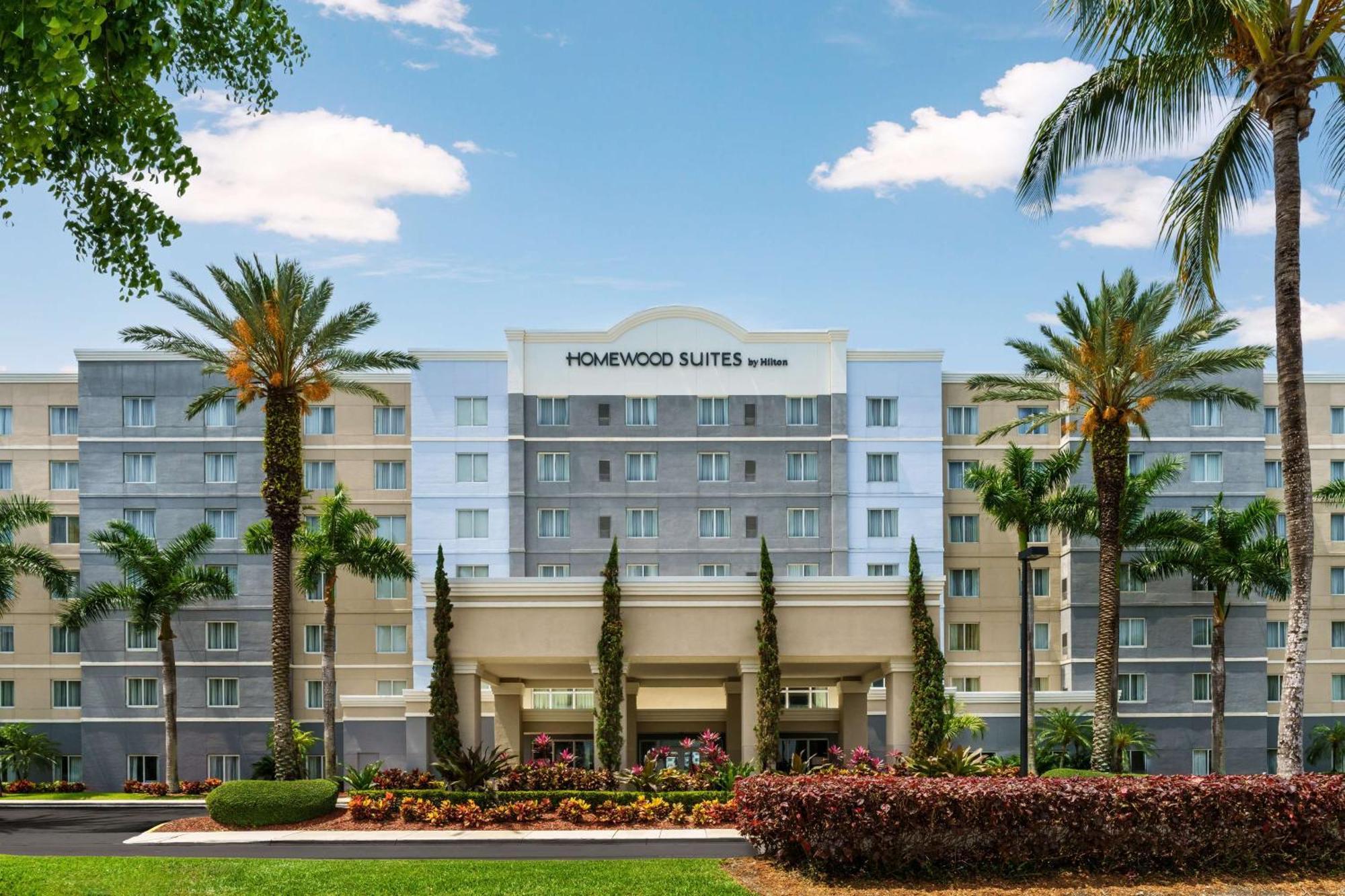 Homewood Suites Miami Airport/Blue Lagoon מראה חיצוני תמונה