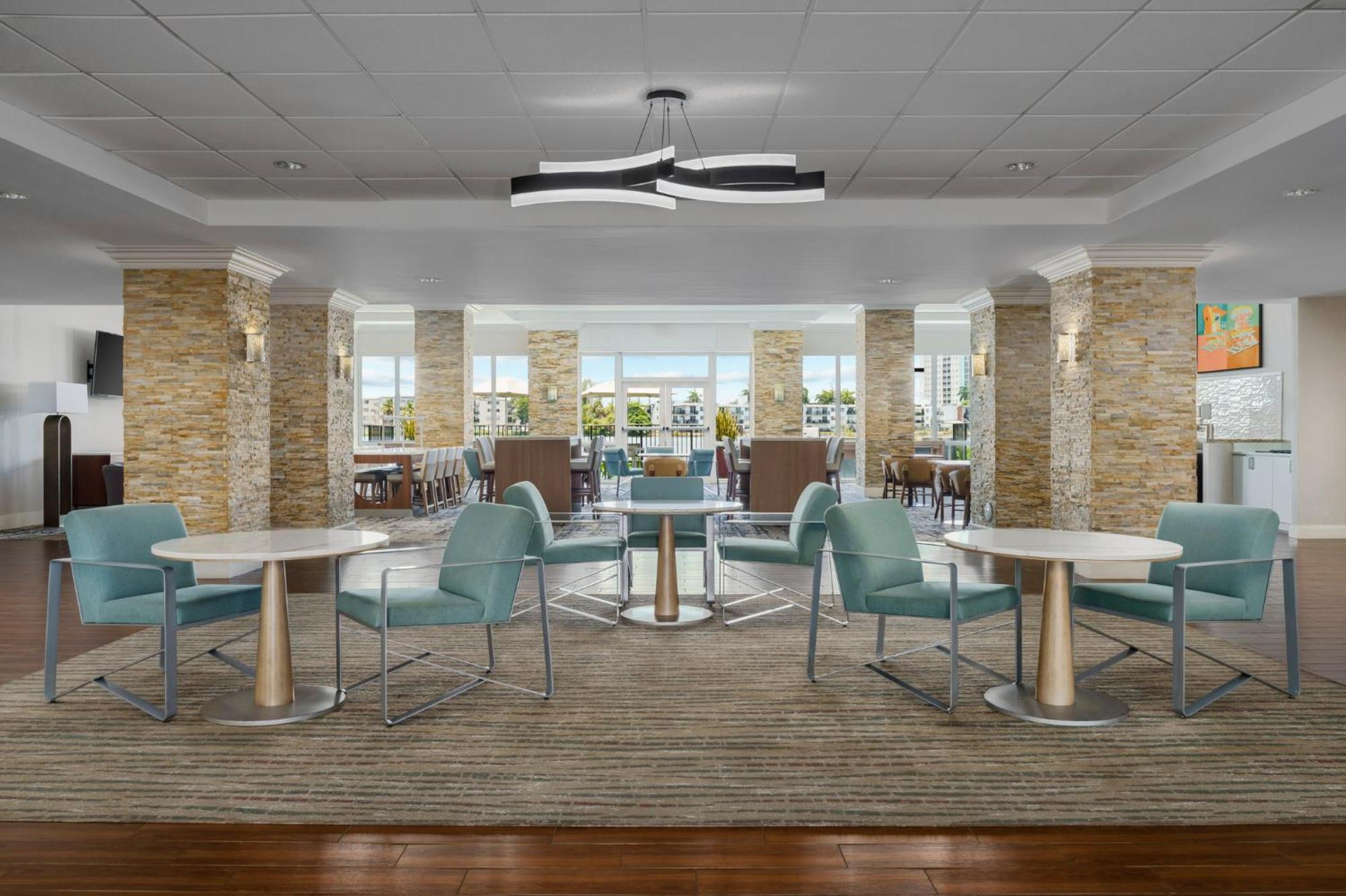 Homewood Suites Miami Airport/Blue Lagoon מראה חיצוני תמונה